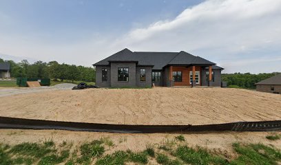 Black House Green Garden Imported Image 1761315960 1